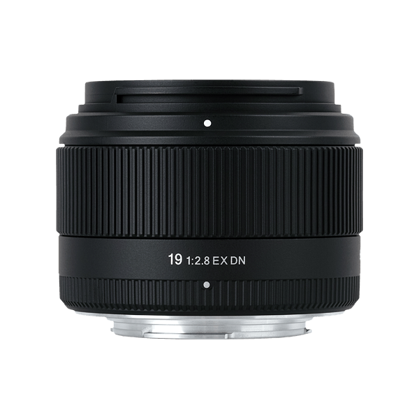 Sigma 19mm f/2.8 EX DN